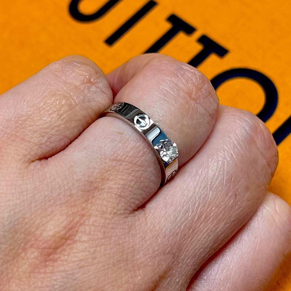 Authentic Cartier ring - White gold